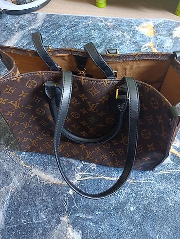 чемодан lv: Сумка-тоут с монограммным принтом LV - Материал: плотный коричневый — 3