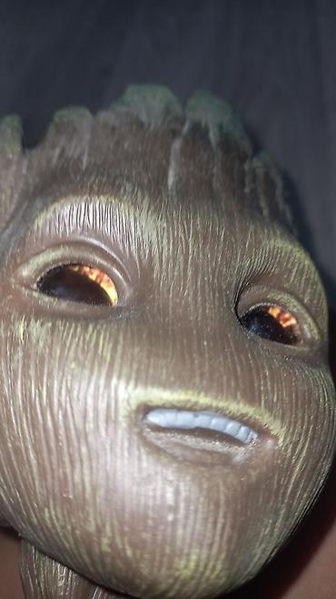 pinqvin oyuncaq: Baby Groot fiquru – Guardians of the Galaxy personajı biri 10 azn - — 3