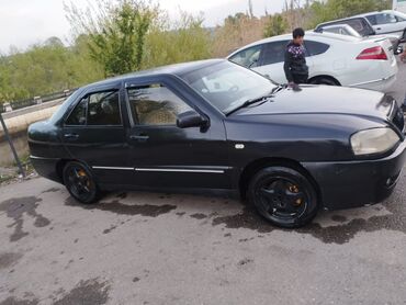 yarim qosqu satılır: Chery Amulet (A15): 1.6 l | 2008 il 11111 km Sedan