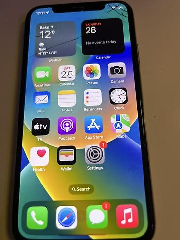 Apple iPhone: IPhone X, Gümüşü — 7