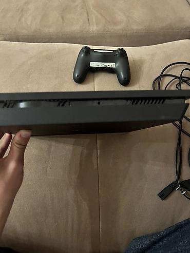 nintendo switch 3 lite: PlayStation 4 Slim (qara) oyun konsolu -13.50 surum Paketə daxildir: - — 5