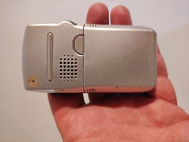 babu born: Sony CMD-Z7 preklopni mobilni telefon, kao nov, baterija nova, radi na — 2