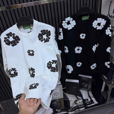 Džemperi: Muški džemper/sweatshirt sa dugim rukavima, klasičan kroj i okrugli na lalafo.rs — 11 Džemperi: Muški džemper/sweatshirt sa dugim rukavima, klasičan kroj i okrugli — 11