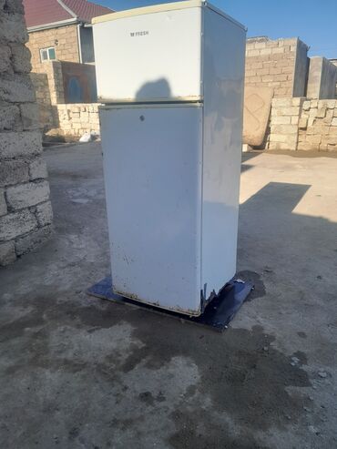 Soyuducular: 2 qapılı Soyuducu Satılır, rəng - Ağ
