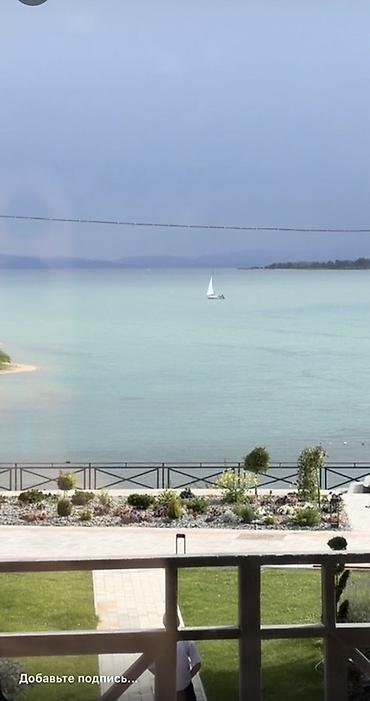 кв 2 комнатный: Чолпон-Ата Апартаменты у воды с панорамным видом - Локация: закрытый — 2
