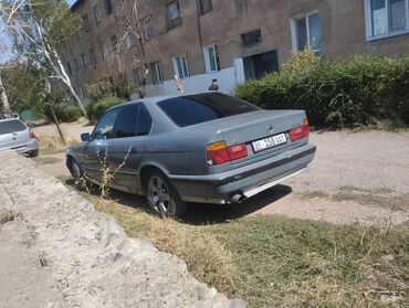 тягачи продажа: BMW 520: 1991 г., 2 л, Механика, Бензин, Седан