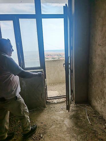 Köhnə tikili: Təcili Dəniz Mənzərəli Mənzil Satılır! Qiymət endirildi tələsin, bu — 9