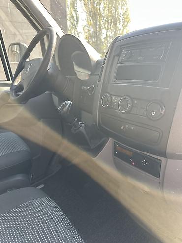 каропка с4: Mercedes-Benz Спринтер: 2010 г., 2.2 л, Механика, Дизель, Бус — 10