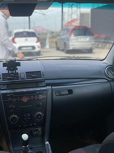 mazda 2000: Mazda 3: 2005 г., 1.3 л, Механика, Бензин, Хэтчбэк — 3