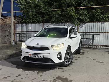 Продажа авто: Kia Stonic: 2019 г., 1.6 л, Автомат — 3