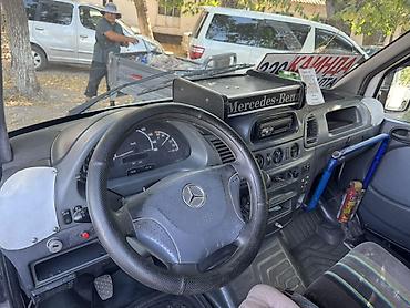 124 w124: Mercedes-Benz Спринтер: 2001 г., 2.7 л, Механика, Бус — 6