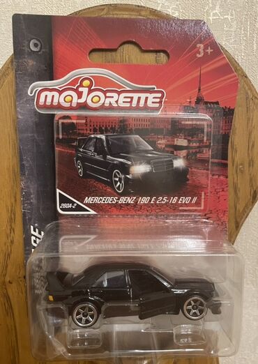 Xodunoklar: Majorette die-cast oyuncaq avtomobil – Mercedes-Benz 190 E 2.5-16 EVO
