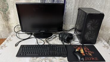 компьтерный клуб: Компьютер, Игровой