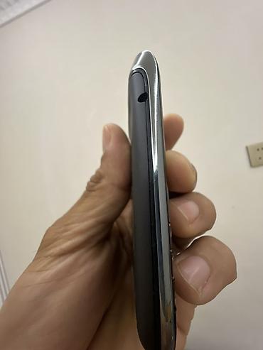 bmw 750 e38: Blackberry Bold 9790, 8 GB, rəng - Qara, Düyməli — 5
