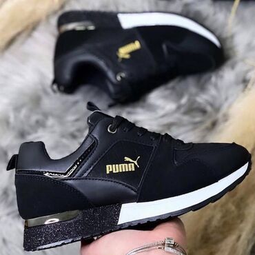 Women's Sneakers and athletic shoes: Puma elegantne patike

Novo
Brojevi 36 do 41

fb Moja Kupovina 1 — 4