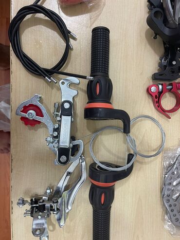 Velosiped ehtiyyat hissələri: Velosiped üçün komplekt hissələr Satışda yol/dağ velosipedləri üçün — 2