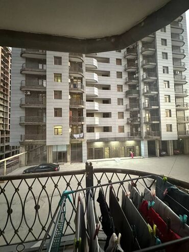 Uzunmüddətli kirayə mənzillər: Yasamal rayonu Qismət Şadlıq sarayının yanınında mənzil kirayə — 22