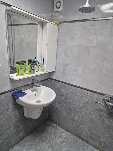 icare ev: 1 ci mikrayon 43 nömreli məktebin yanı 2 otaqlı mənzil tam temirlidi — 3