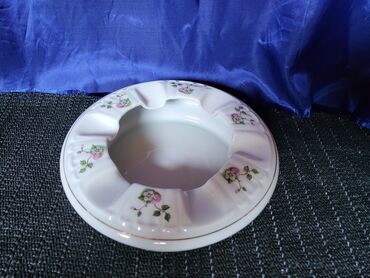 Ostali kućni dekor: Pepeljara, bоја - Bela, Novo na lalafo.rs — 4 Ostali kućni dekor: Pepeljara, bоја - Bela, Novo — 4