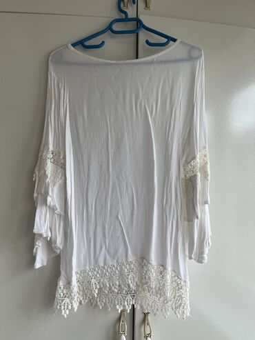 Рубашки и блузы: M (EU 38), цвет - Белый