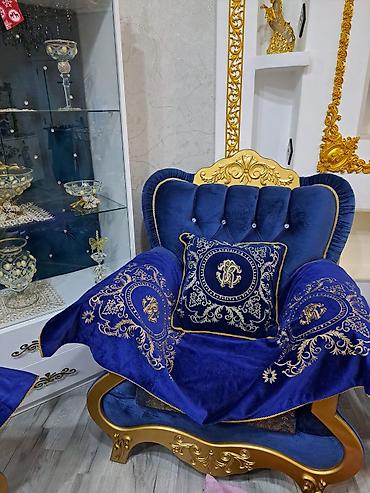 salon divan: Klassik üslubda 3+1 oturma dəsti - Tərkibi: 3 nəfərlik divan və 1 — 3