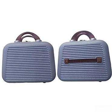 Gözəllik və sağlamlıq: Kosmetik çantaUzunluq: 30 sm En: 24 sm Dərinlik: 14 sm (çamadandırsa) — 4