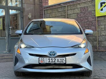 Toyota: Toyota Prius: 2017 г., 1.8 л, Вариатор, Гибрид, Хэтчбэк