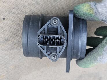 Датчики, сенсоры, предохранители: Расходомер Volkswagen 2000 г., Б/у, Оригинал, Германия — 3