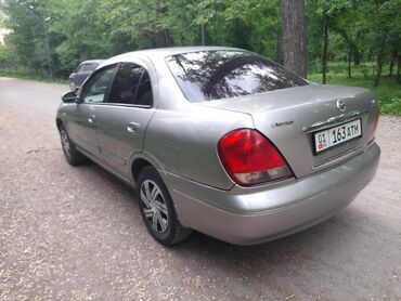 corolla runx: Nissan Bluebird: 2003 г., 1.8 л, Автомат, Бензин, Седан
