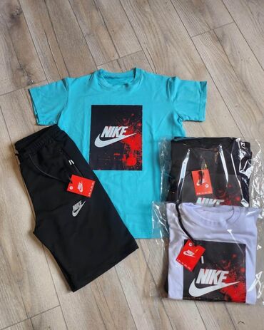 Trenerke: Novi modeli
Sorts + majica
ACG pamuk sa elastinom
M, L, XL, 2XL — 4