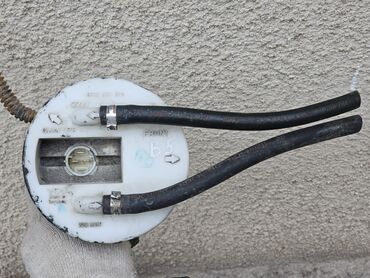 Бензонасосы: Бензонасос Audi 1997 г., Б/у, Оригинал, Германия — 4