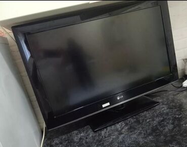 işlenmiş tv: Televizor LG 98"