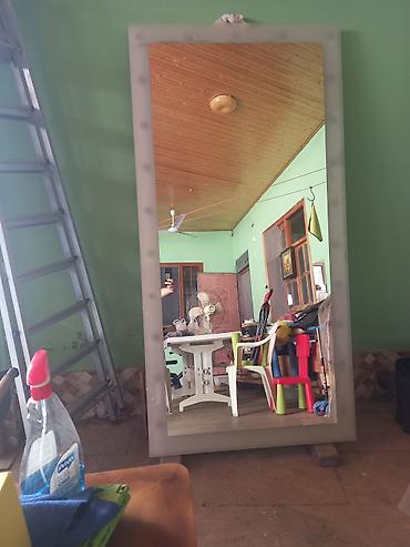 Güzgü Döşəmə üstü, Düzbucaqlı, Makiyaj üçün, Arxa işıqlı
