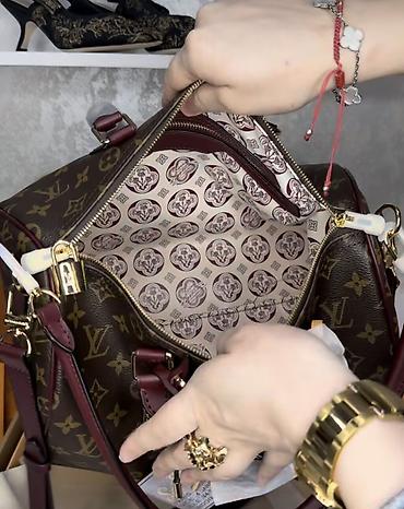липучки на чехол: Сумка Louis Vuitton 30 см 
Канва кожа 
Новый 
Двойной каробке — 3