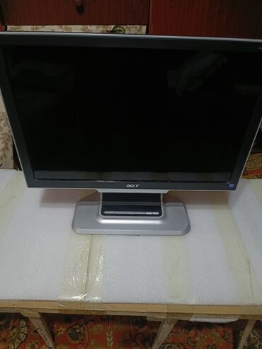 продаю жк монитор: Монитор, Acer, Колдонулган, LCD, 20" - 21"