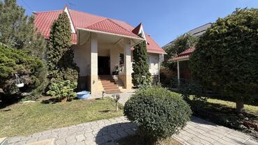 дом с озером: 350 м², 8 комнат, Парковка, Теплый пол, Бассейн