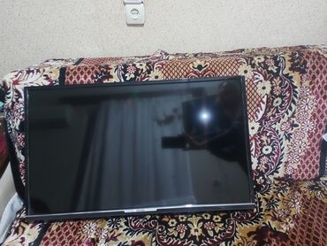 Televizorlar: İşlənmiş Televizor Vestel Led 32" HD (1366x768), Ünvandan götürmə