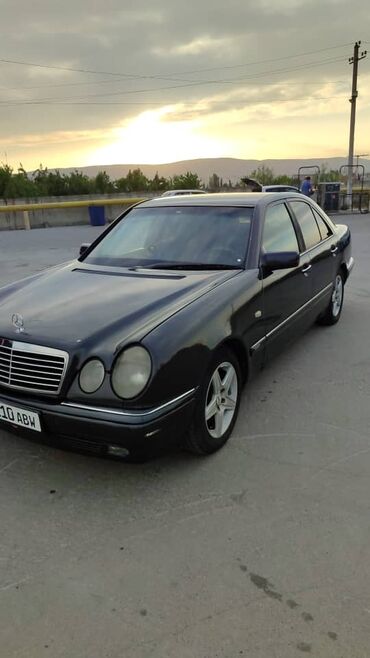 Mercedes-Benz W221: 1995 г., 2.3 л, Механика, Бензин, Седан