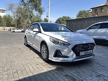 elantra 2017: Hyundai Sonata: 2017 г., 2 л, Бензин — 2