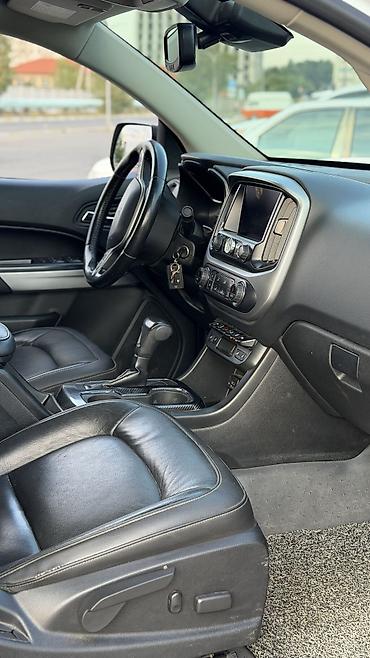 4 vd: Chevrolet Colorado: 2019 г., 3.6 л, Автомат, Бензин, Пикап — 9