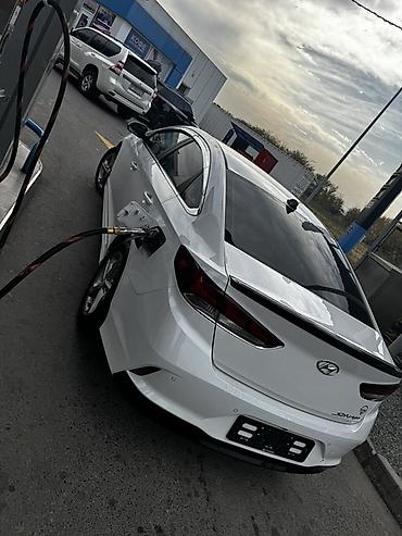 Hyundai: Hyundai Sonata: 2019 г., 2 л, Автомат, Газ, Седан — 2