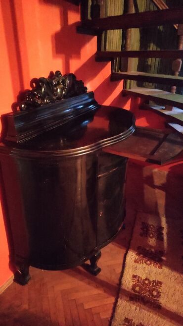 Stilske garniture: Trpezarijski komplet,puno drvo!Veliki ormar,manja komoda,sto sa šest — 7