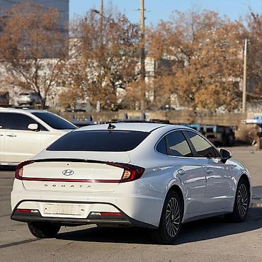 Hyundai: Hyundai Sonata: 2021 г., 2 л, Автомат, Гибрид, Седан — 4