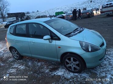 жаз 2008: Honda Jazz: 2004 г., 1.4 л, Механика, Бензин