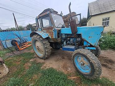 belarus mtz: Трактор колесный (с кабиной), с навесным оборудованием. - Тип — 1
