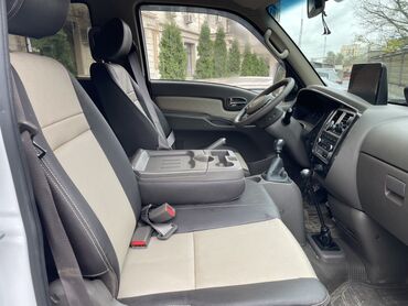 Hyundai: Hyundai Porter: 2023 г., 2.4 л, Механика, Газ, Пикап — 10