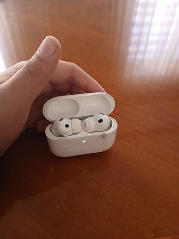 купить плеер apple: Беспроводные наушники-вкладыши с зарядным кейсом - Форм-фактор — 1