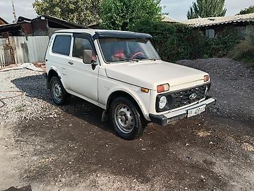 вольва 420: ВАЗ (ЛАДА) 2121 (4x4): 2001 г., 1.7 л, Механика, Бензин, Внедорожник — 4
