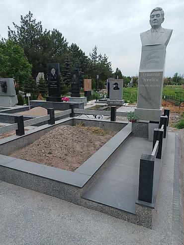 Ритуальные услуги: Изготовление памятников, Изготовление оградок, Изготовление крестов | Гранит, Металл, Мрамор | Оформление, Установка — 6