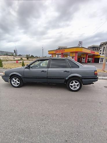 Volkswagen: Volkswagen Passat: 1989 г., Механика, Бензин, Седан — 6